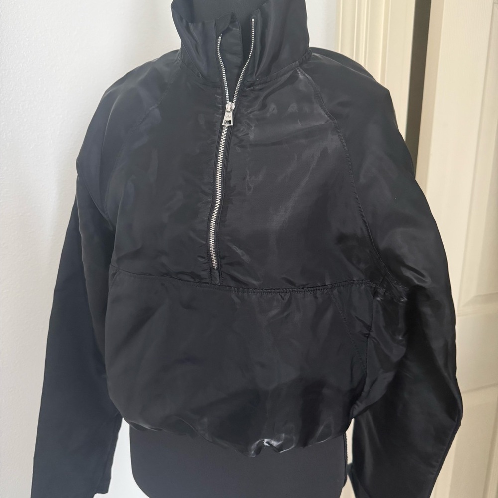 Alo Yoga cropped afterglow zip up jacket XS